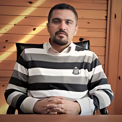 Dr. Farzad Kiani